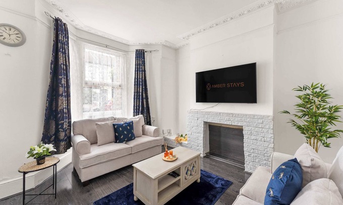 East Ham North Casa | Browning House, East Ham