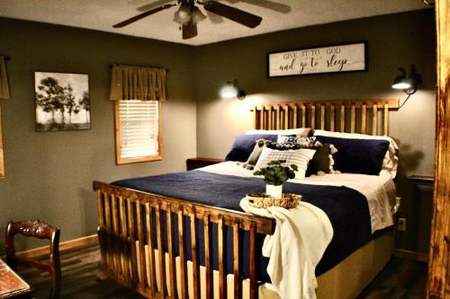 Hiawatha Casa | Browning Lambert Resort - Hatfield McCoy and Local Off-Road Trails