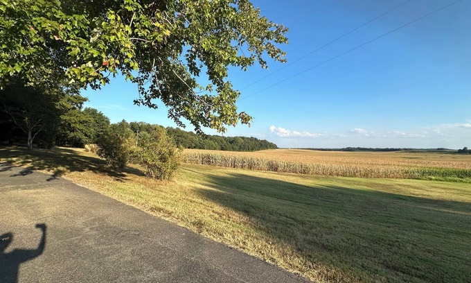 Clay Casa | Brown’s Bar countryliving Spacious 4 bedroom 3 full bath near Blackford Oaks WMA