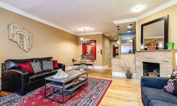 Gold Coast Apartamento | Brownstone in Gold Coast - Downtown