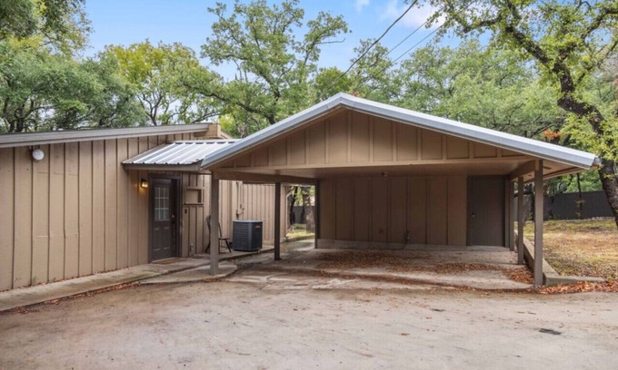 Brownwood Casa | Brownwood Lakehouse · Lakehouse in Cason Cove