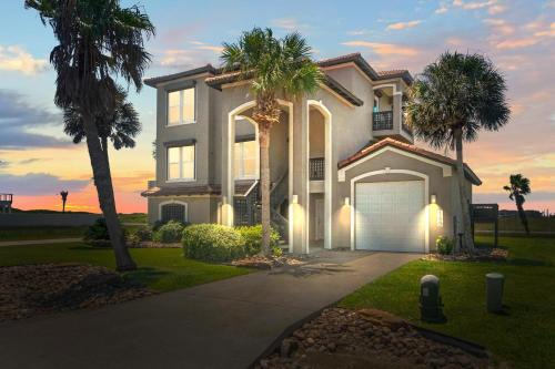 Port Aransas Casa | Brucie's Bungalow