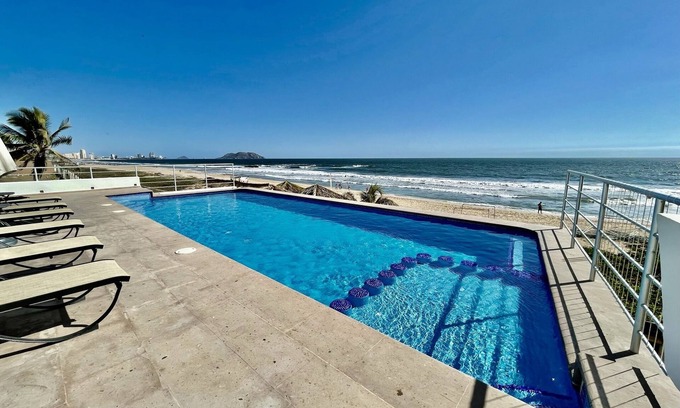 Cerritos Apartamento | Brujas Tower Beach Resort