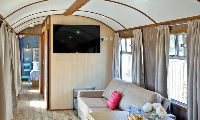 Dawlish Warren Chalet De Esquí | Brunel Boutique Railway Carriage 2