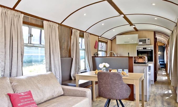 Dawlish Warren Chalet De Esquí | Brunel Boutique Railway Carriage 5