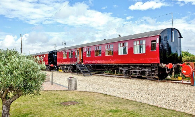 Dawlish Warren Chalet De Esquí | Brunel Boutique Railway Carriage 4