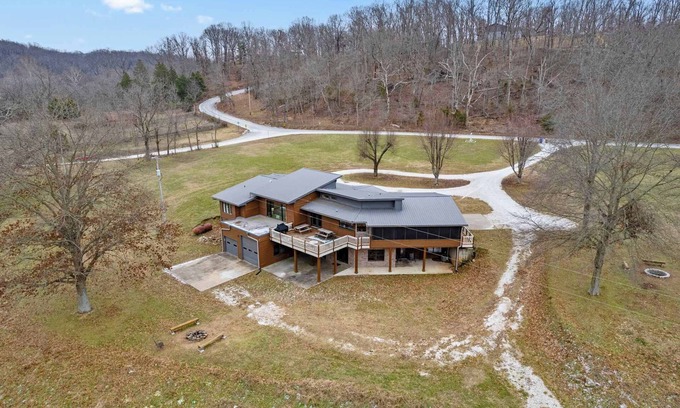 Little Flock Casa | Brush Creek Ranch, 10 Minutes to Bentonville