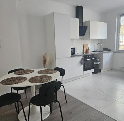 Evere Apartamento | Brussels apartment with terrace 2