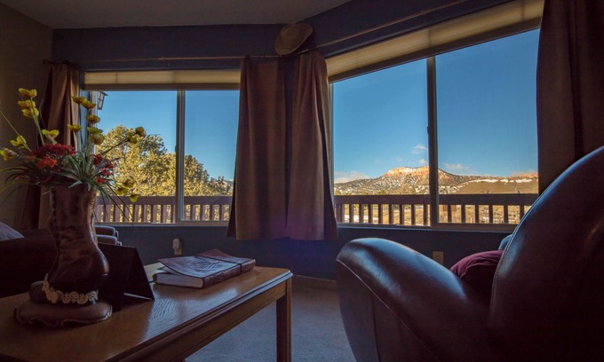 Tropic Cama Y Desayuno | Bryce Trails Bed and Breakfast