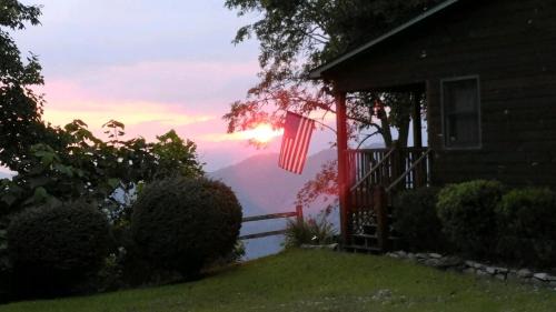 Bryson City Casa | Bryson City-Spectacular Views-Heaven's Gate