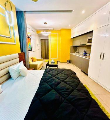 Noida Apartamento | BSM NovaNest