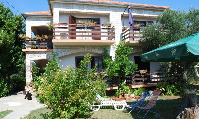 Sukosan Apartamento | Buža