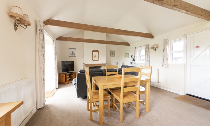 West Milton Cabaña | Buckingham Cottage: Idílico escapada rural en las colinas de Dorset