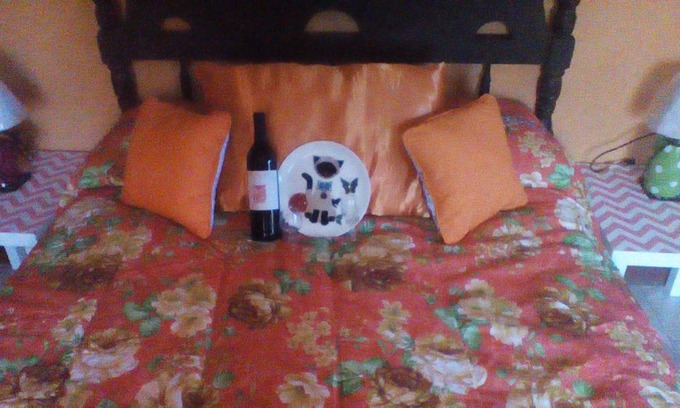 Buff Bay Casa | Buckingham Villa And Suites-Private Bath - Hot water/A/C