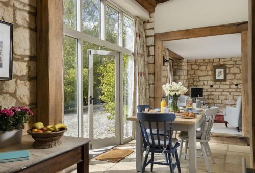 Broadway Casa | Buckland Wood Barn