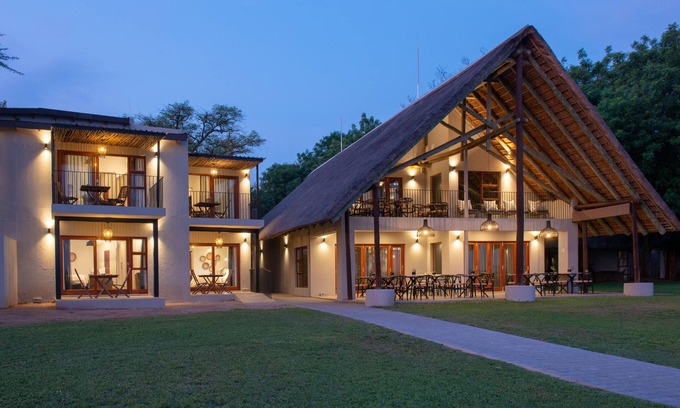 Nkomazi Cabina | Buckler’s Africa Lodge Kruger Park