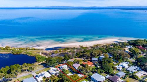 Bongaree Casa | Buckley's Cottage By The Sea