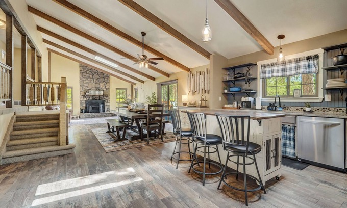 Monument Casa | Buckskin Hideaway