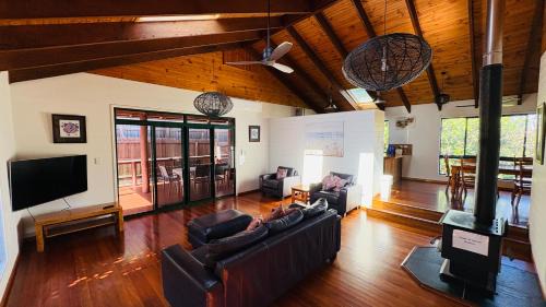 Buddina Casa | Buddina Beach Cabin