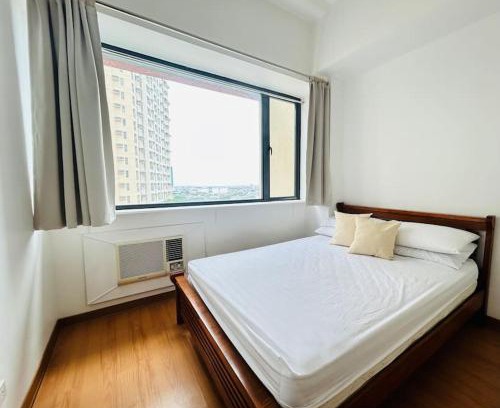 Kapitolyo Apartamento | Budget Accommodation at Ace Suites by the Famous Indoor Water Spa