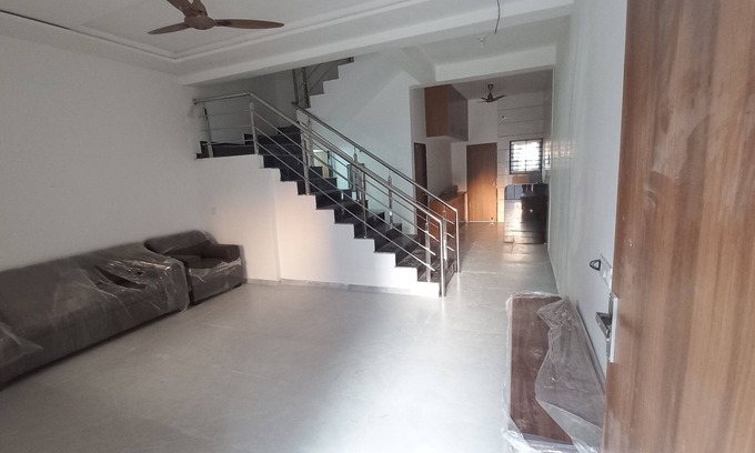 Vanthli Casa | Budget friendly bungalow for stay in Junagadh.
