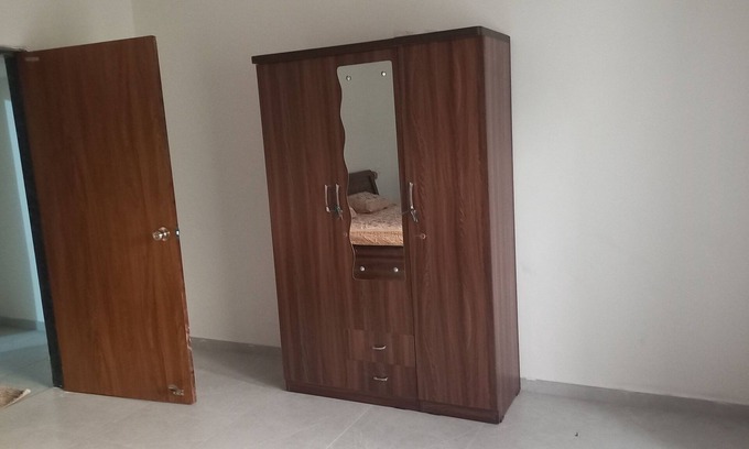 Vanthli Casa | Budget friendly room in duplex bungalow for stay in Junagadh.