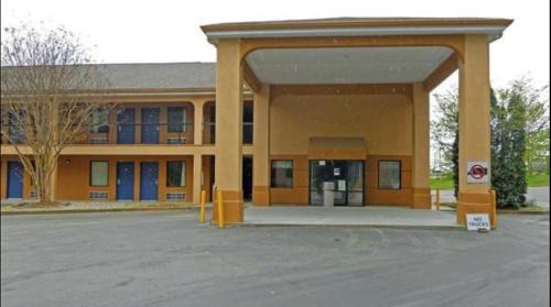 Decatur Hotel | Budgetel Inn- Decatur