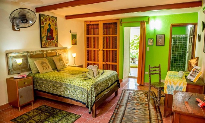 Barrio de Santiago Apartamento | Budha by Majikal B&B