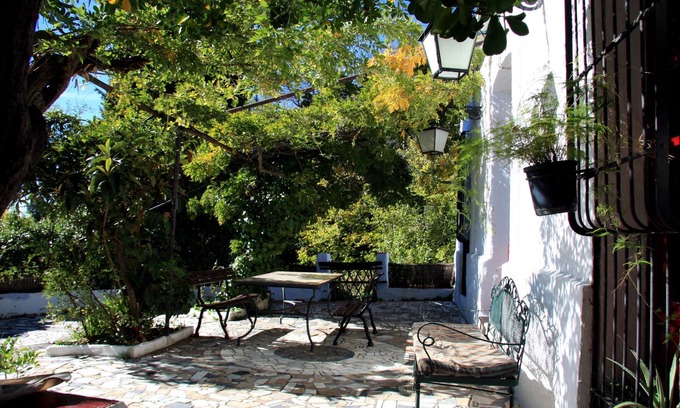 Laroles Cabaña | Casa Rural en el centro de La Alpujarra de Granada, a 1 km de Laroles