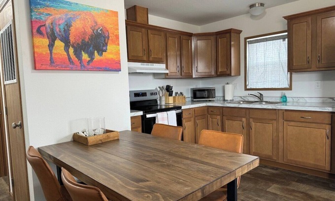 Belfield Cabina | Buffalo Cabin - Near T.R.N.P.
