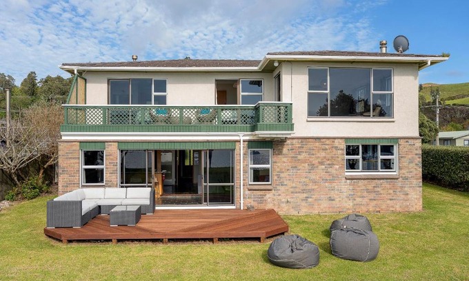 Whitianga Casa | Buffalo Hill - Whitianga Holiday Home