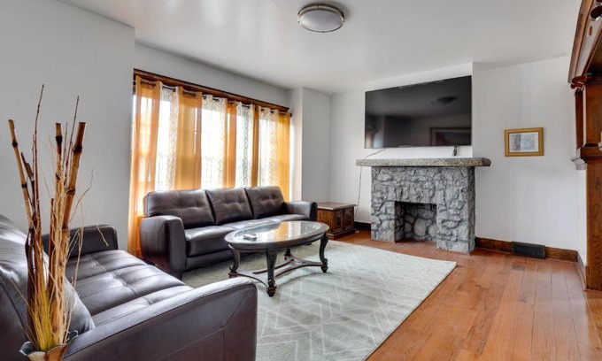 Buffalo Apartamento | Buffalo Vacation Rental about 20 Mi to Niagara Falls!