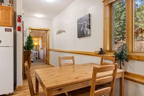 Fall River Estates Apartamento | Bugle Pointe A02 by Estes Park Condos