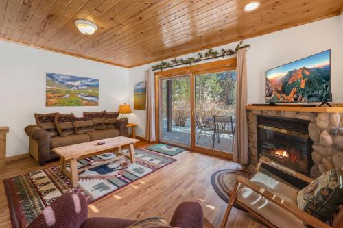 Fall River Estates Apartamento | Bugle Pointe B06 by Estes Park Condos