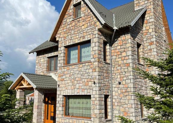 Moscopole Casa | Bujtina Moskopoli