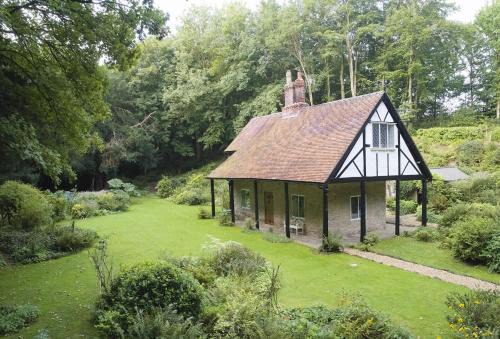 Eaton Mascott Casa | Bull Hollow Cottage