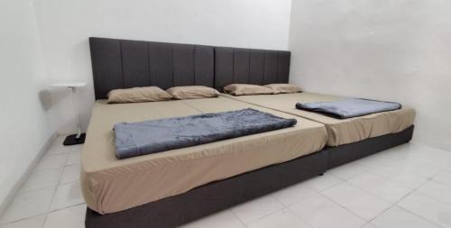 Port Dickson Casa | Bunga raya