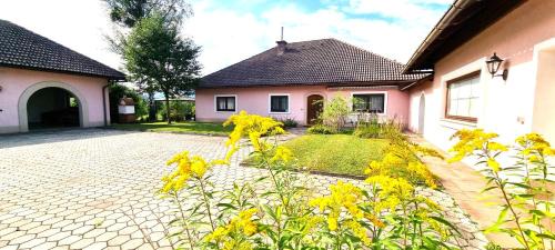 Augsdorf Casa | Bungalow & Apartments "Am Deber" Velden - Augsdorf