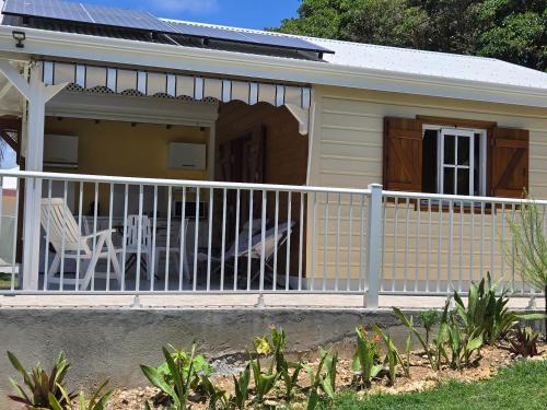 Le Moule Casa | bungalow Bô Sicrié