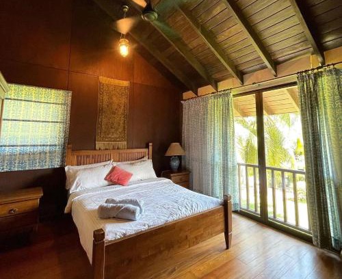 Kota Bharu Casa | Bungalow by The River