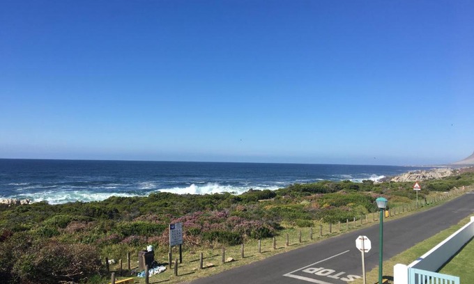 Kleinmond Apartamento | Bungalow by the sea near Cape Town