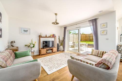 Angmering Casa | Bungalow Close to South Downs & Beach