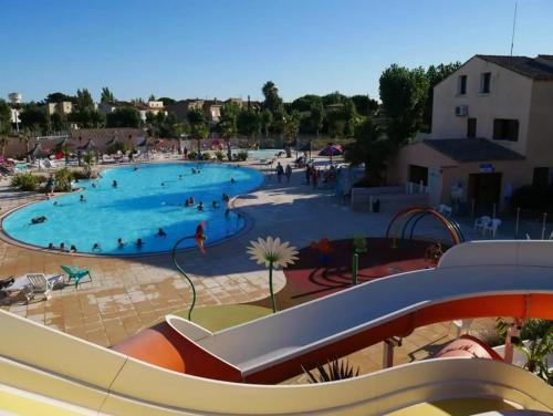 Serignan Casa | Bungalow confortable à Sérignan avec piscine partagée