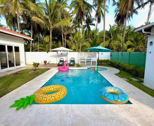 San Luis Talpa Casa | Bungalow en La Playa- Amatecampo Villas
