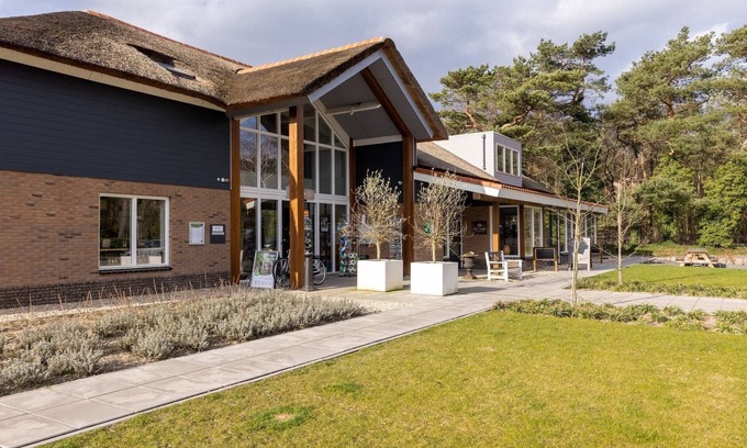 Krachtighuizen Casa | Bonito bungalow con lavavajillas, a 3 km. van Putten