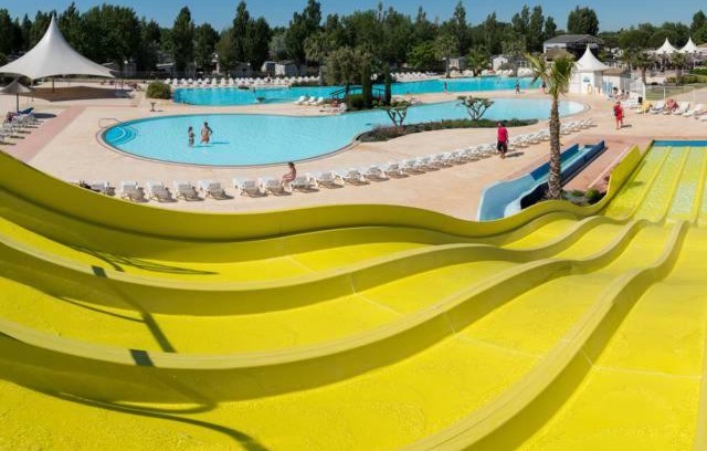Vias Otro | BUNGALOW LUXE MAZET ROYAL carabasse Vias plage ACCES proximité PISCINE