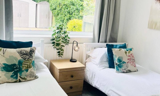Morpeth Cabaña | Bungalow stay in Morpeth close to transport links