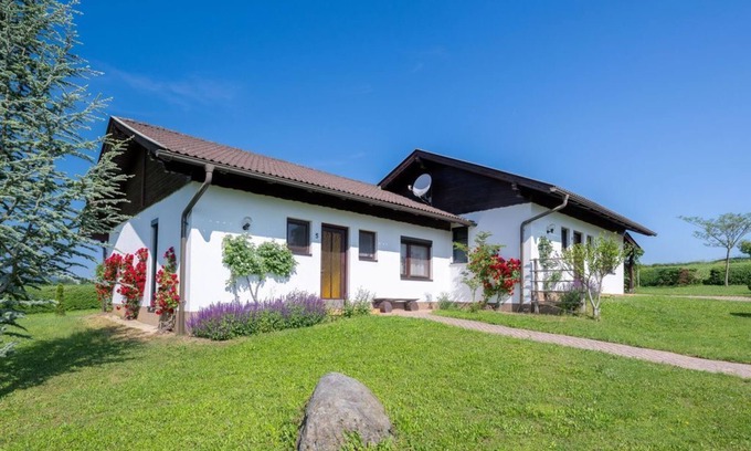 Sankt Kanzian am Klopeiner See Otro | Bungalow Typ A - Erlebnisbauernhof Tschom