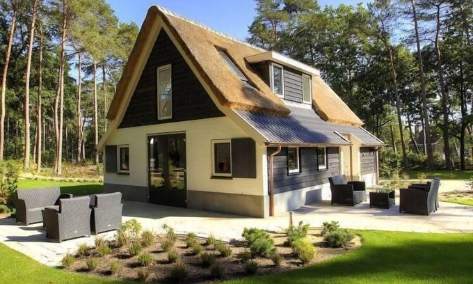 Otterlo Casa | Bungalow with 6 bedrooms and a terrace