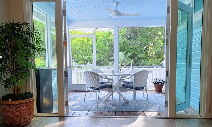 Laurel Park Casa | Bungalow with Private Guest Casita in Historic Downtown Sarasota